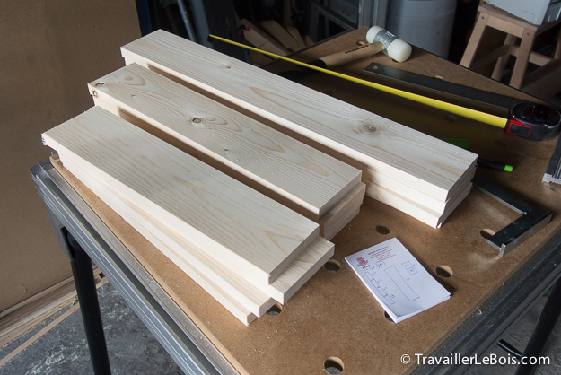 Planche de bois en sapin