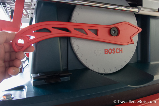 Scie sur table Bosch GTS 10 XC
