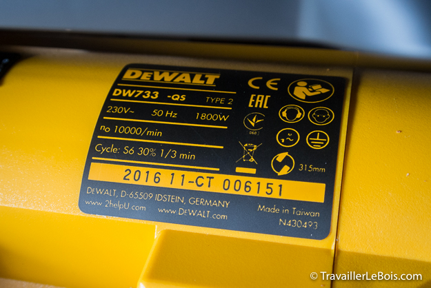 Raboteuse DeWALT DW733